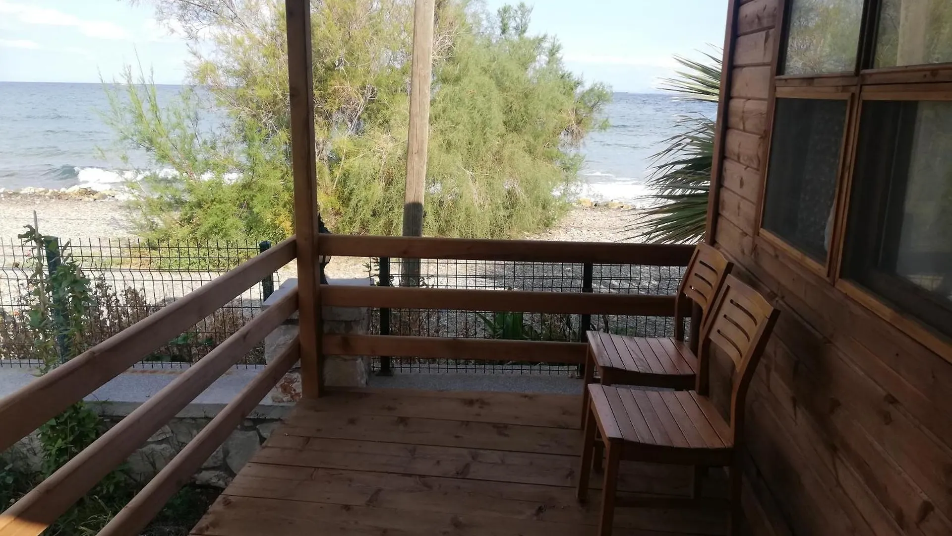 Yenliman Bungalov Evleri - Konaklama Turizm Isletmesi -Butik -Pansiyon Karaburun  Turkey